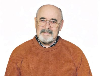 Виктор Литовкин: Всю жизнь носил на груди крест, а покрестился недавно