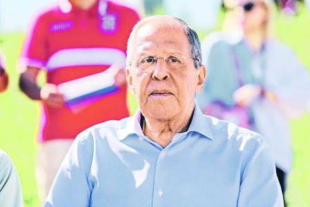 Сергей Лавров крестился тайно от матери